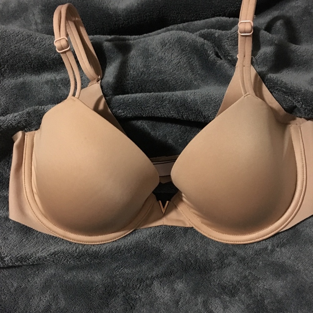 Victoria secret sexy illusions